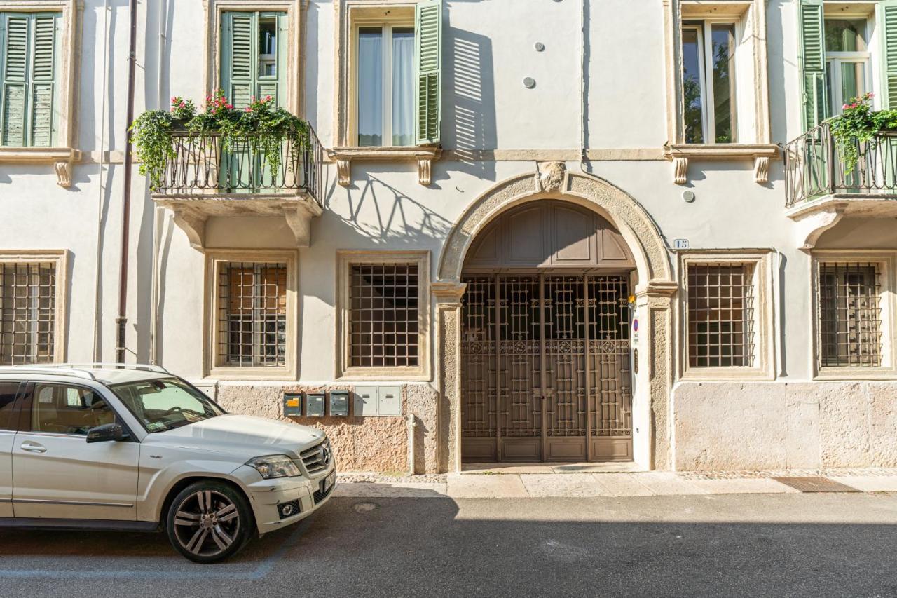 Domus Verona - Residenza Merici Exteriér fotografie
